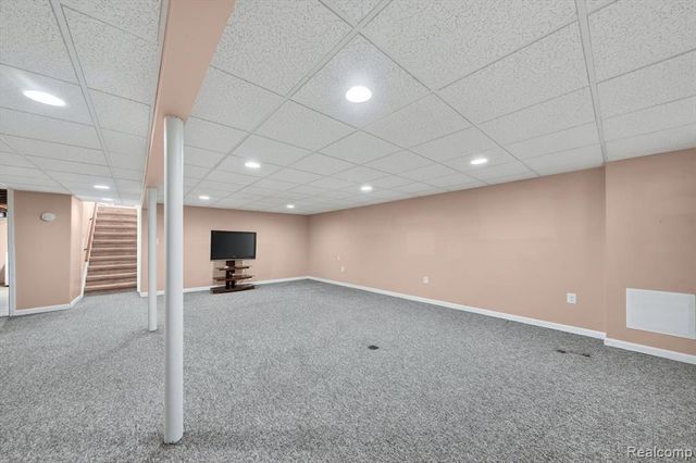 11223 Hemlock Drive, Sterling Heights, MI 48312