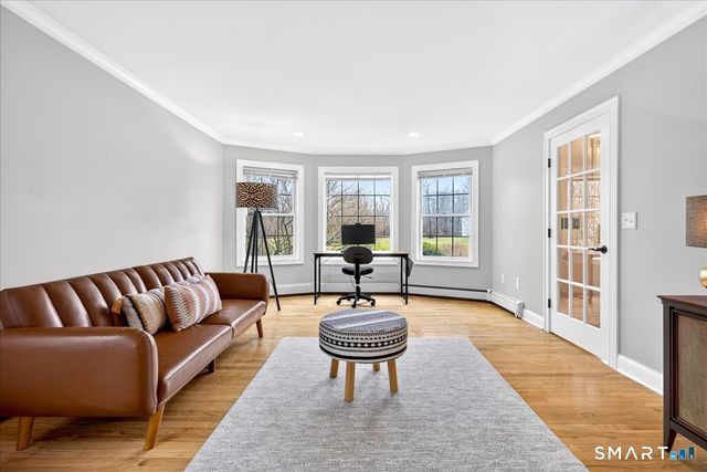 22 Emerald Lane, Bethany, CT 06524