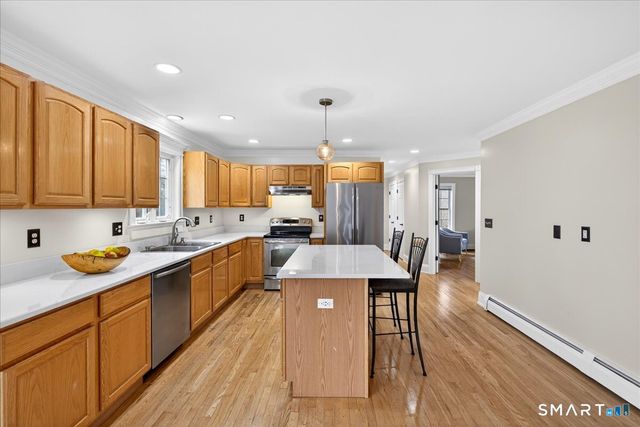 22 Emerald Lane, Bethany, CT 06524