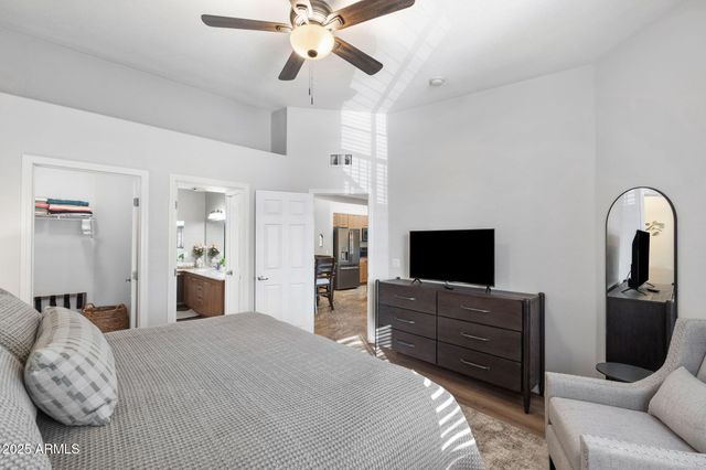 10136 E SOUTHERN Avenue 2037, Mesa, AZ 85209