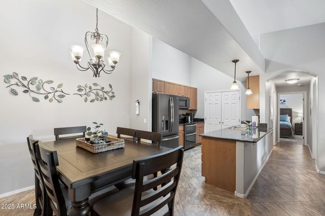 10136 E SOUTHERN Avenue 2037, Mesa, AZ 85209