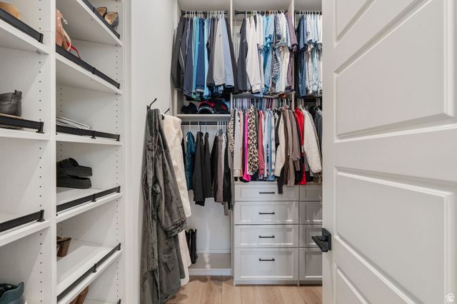 794 S MILLER AVE, North Salt Lake, UT 84054