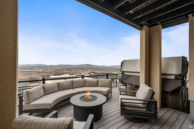 794 S MILLER AVE, North Salt Lake, UT 84054