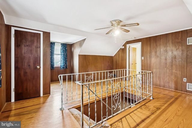 6725 GITHENS AVE, Pennsauken, NJ 08109