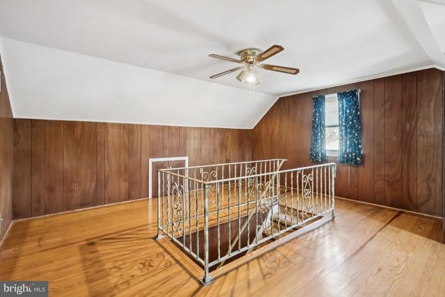 6725 GITHENS AVE, Pennsauken, NJ 08109