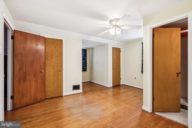 6725 GITHENS AVE, Pennsauken, NJ 08109