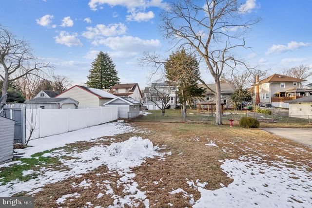 6725 GITHENS AVE, Pennsauken, NJ 08109