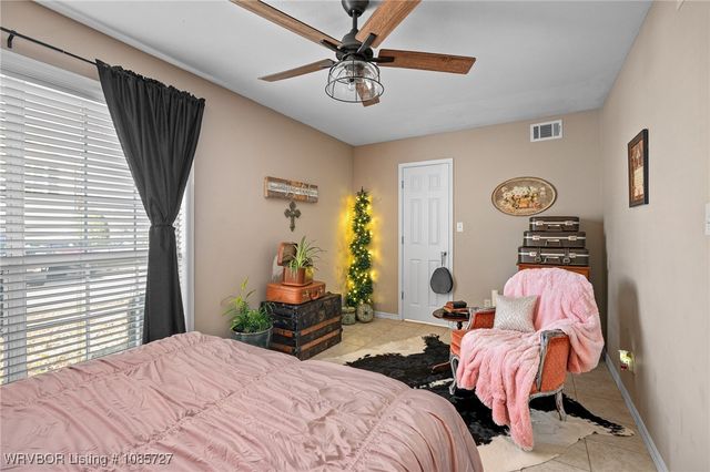 3201 S O Street, Fort Smith, AR 72903