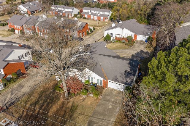 3201 S O Street, Fort Smith, AR 72903