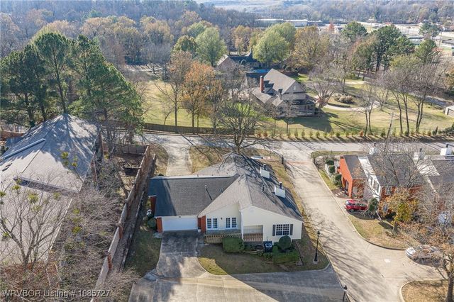 3201 S O Street, Fort Smith, AR 72903