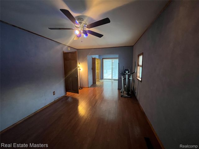 5117 Ravenswood Road, Kimball Township, MI 48074