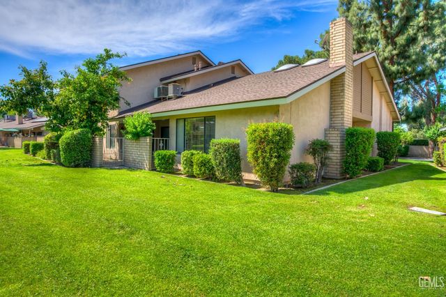 2000 Ashe Road 32, Bakersfield, CA 93309