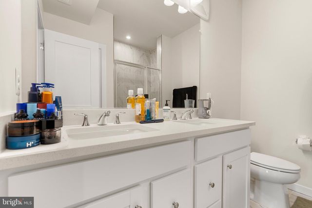 43895 CIRCUIT SQ, Ashburn, VA 20147