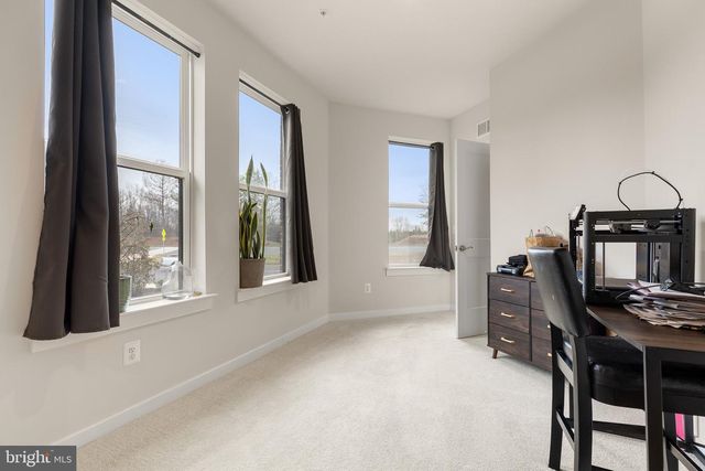 43895 CIRCUIT SQ, Ashburn, VA 20147