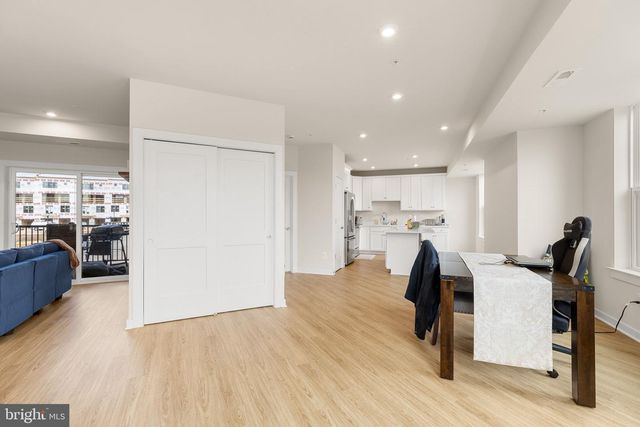 43895 CIRCUIT SQ, Ashburn, VA 20147