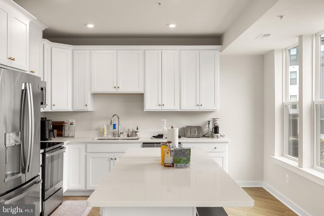 43895 CIRCUIT SQ, Ashburn, VA 20147