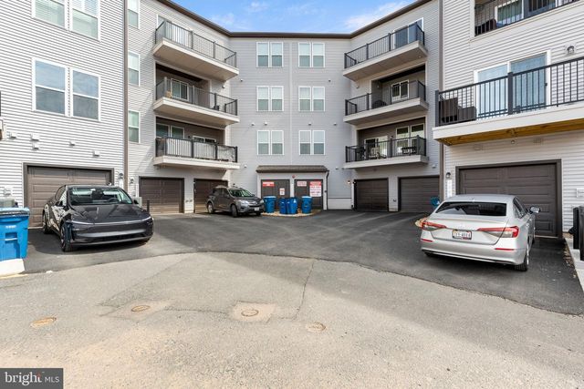 43895 CIRCUIT SQ, Ashburn, VA 20147