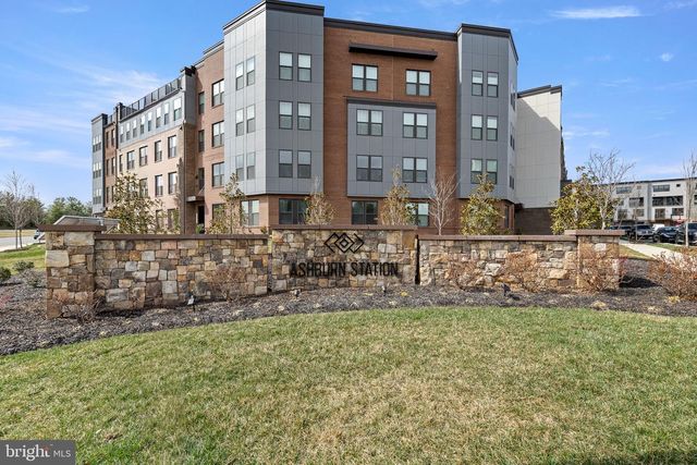 43895 CIRCUIT SQ, Ashburn, VA 20147