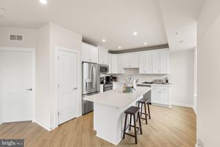 43895 CIRCUIT SQ, Ashburn, VA 20147