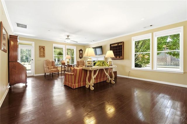 827 Rockford Commons Drive SW, Marietta, GA 30064