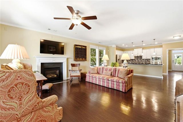 827 Rockford Commons Drive SW, Marietta, GA 30064