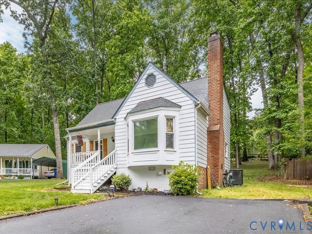 6806 Full Rack Cir, Midlothian, VA 23112