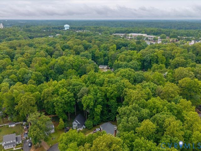 6806 Full Rack Cir, Midlothian, VA 23112