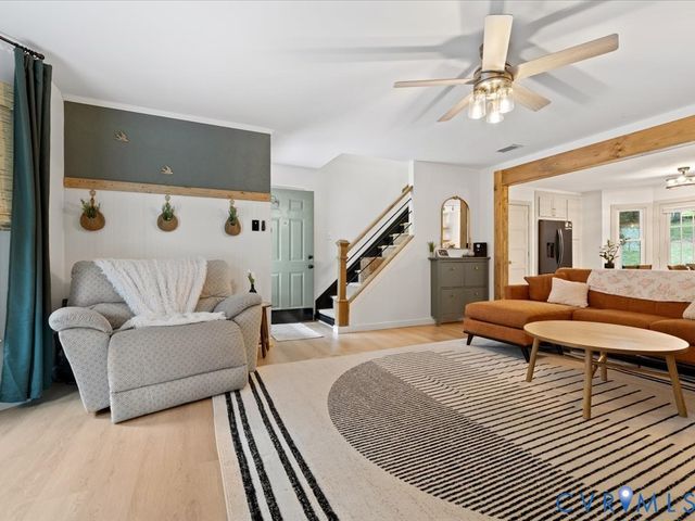 6806 Full Rack Cir, Midlothian, VA 23112