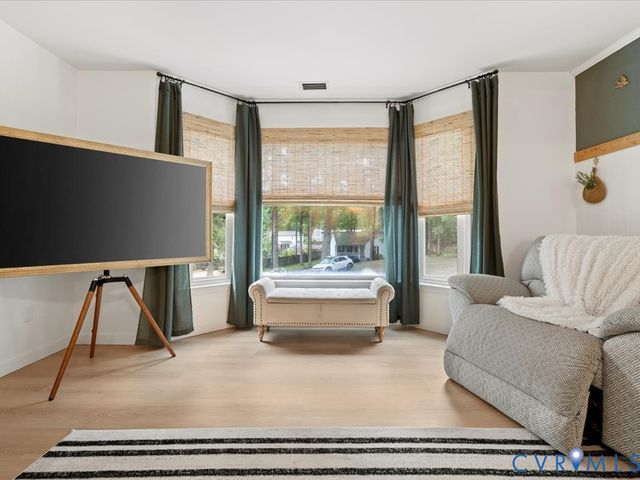 6806 Full Rack Cir, Midlothian, VA 23112
