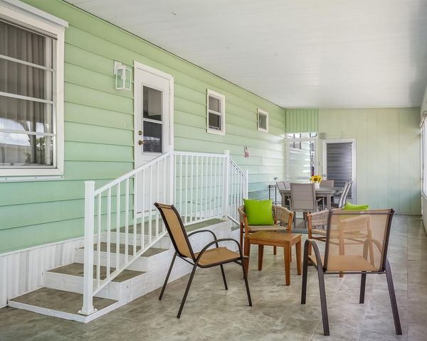 8500 SW 21st Street, Davie, FL 33324