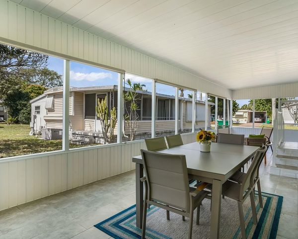 8500 SW 21st Street, Davie, FL 33324