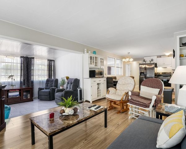 8500 SW 21st Street, Davie, FL 33324