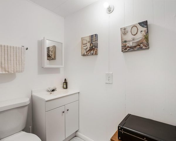 8500 SW 21st Street, Davie, FL 33324