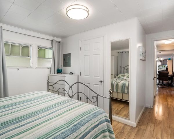 8500 SW 21st Street, Davie, FL 33324