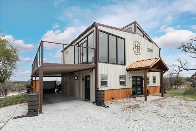 115 Comanche Vista Drive, Comanche, TX 76442