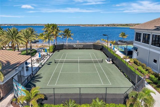 9201 Quartz LN 201, Naples, FL 34120