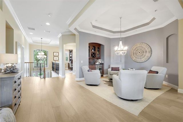 9201 Quartz LN 201, Naples, FL 34120