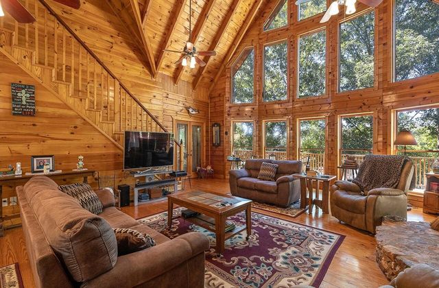 2221 County Road 6, Wedowee, AL 36278