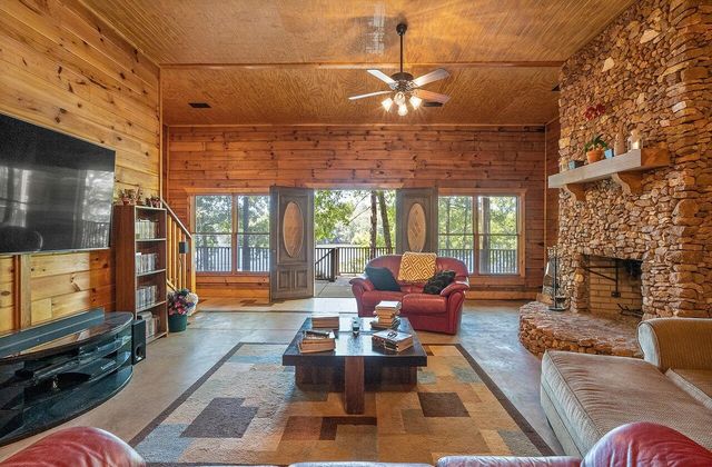 2221 County Road 6, Wedowee, AL 36278