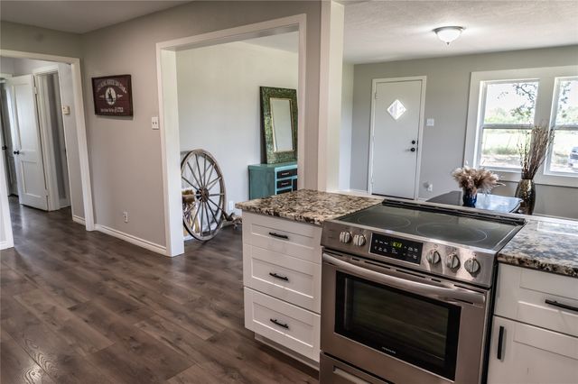 1750 Highway 3381, Comanche, TX 76442