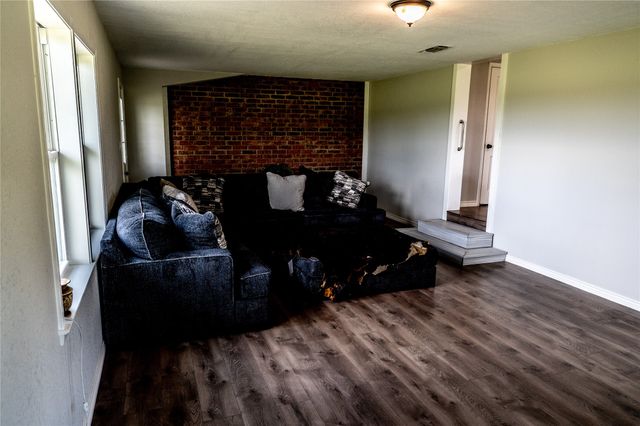 1750 Highway 3381, Comanche, TX 76442