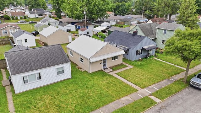 2710 CHARLOTTE Avenue, Fort Wayne, IN 46805