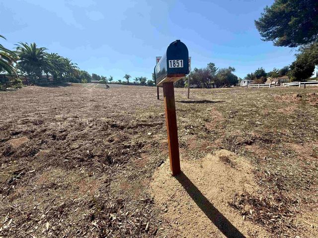 1851 E Mission Road, Fallbrook, CA 92028