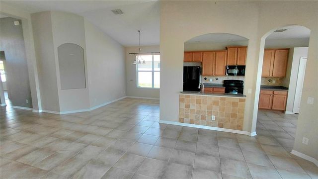 7117 50-TH AVE CIR E, Palmetto, FL 34221
