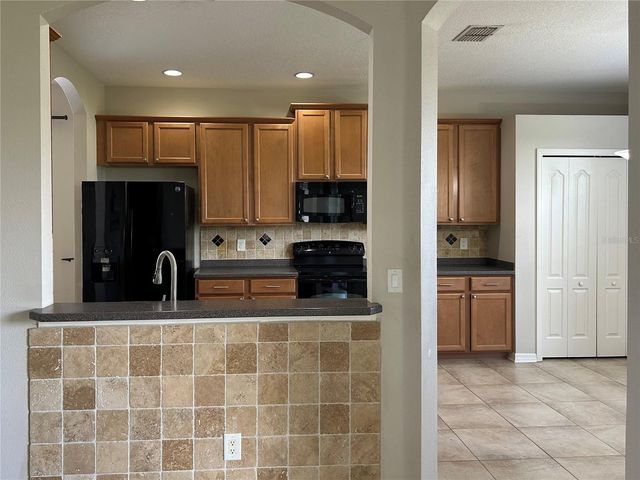 7117 50-TH AVE CIR E, Palmetto, FL 34221