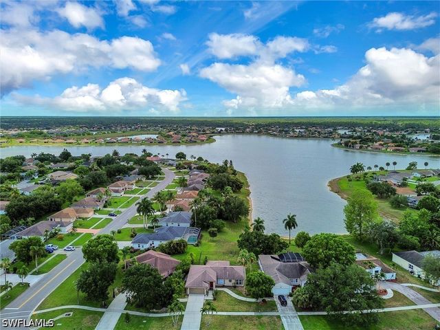 3200 Orange Grove TRL, Naples, FL 34120