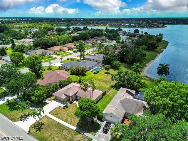 3200 Orange Grove TRL, Naples, FL 34120