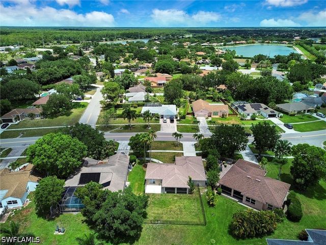 3200 Orange Grove TRL, Naples, FL 34120