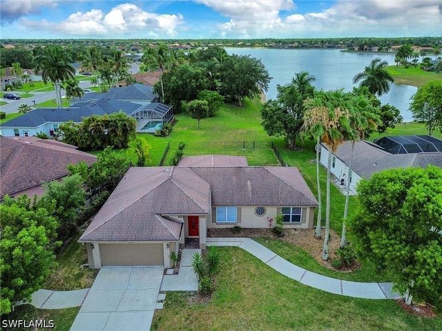 3200 Orange Grove TRL, Naples, FL 34120
