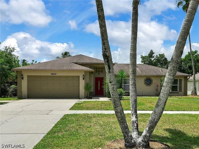 3200 Orange Grove TRL, Naples, FL 34120